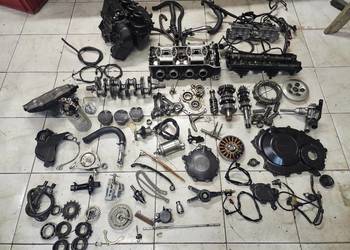 Honda CB 1000 R silnik części cb1000 r wał kapa wąż głowica cb1000r korba