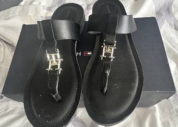 Nowe klapki TH