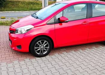 Toyota Yaris kamera cofania bardzo ładna