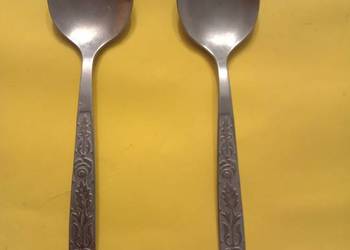 Sprzedam 2 szt. łyżeczek z motywem róży z PRL