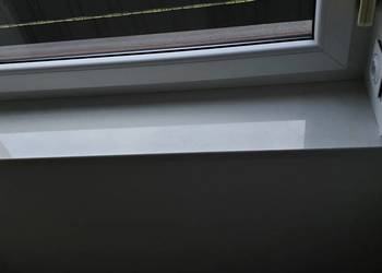 Parapety schody marmur granit