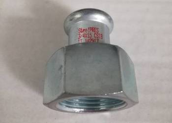Złączka z Gwintem Wewnętrznym 15X3/4" Steel (390304015) RM