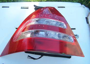 Lampa tylna lewa w stanie bardzo dobrym