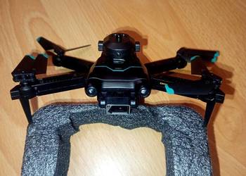 Dron z kamerą S96