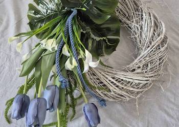 Dekoracja nagrobna stroik na cmentarz