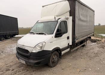 Iveco Daily plandeka 10 palet