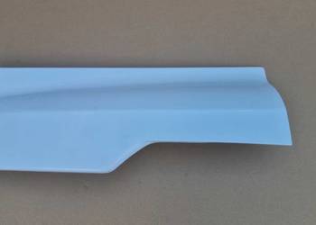 RENAULT PREMIUM PRZEDŁUŻENIE STOPNICY PRAWE BIAŁE 5010225079