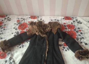 Damski ,, Naturalny '' kożuszek z koziej skóry