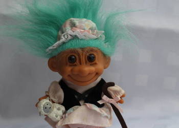Troll Russ Seledynowy Pasterka Mała Bo Peep Owieczka Figurka Zabawka