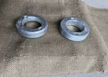 Junak M10 - nakrętki piasty koła