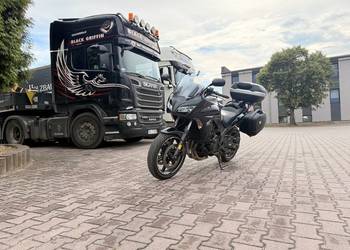 Czarna HONDA CBF 1000