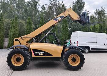 Ładowarka teleskopowa CAT TH 330 B