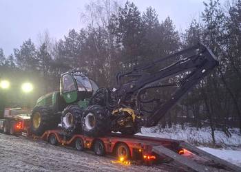 Transport niskopodwoziowy maszyn rolniczych budowlanych koparek kombajnów