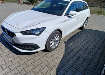 Seat Leon sportstourer kombi salon Polska niski przebieg sprawny techniczni