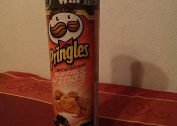 Pringles pusta puszka motyw gry halo