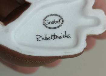 Figurka porcelanowa koty Goebel