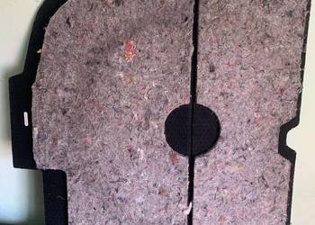 Yaris II pokrywa bagażnika