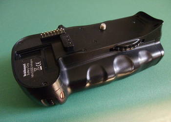 Uchwyt pionowy ( Battery Pack ) do Nikon D700 i D300