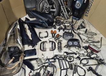 Yamaha XJ 600 Diversion części Lagi owiewka licznik bagażnik amor xj600