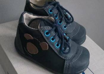 Buty granatowe rozmiar 18 (nr 76)