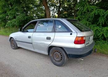 Opel Astra F  1.7 TDS Isuzu wspomaganie kierownicy hak katalizator