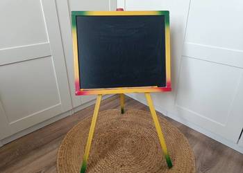 TABLICA czarna dla dzieci do rysowania kredą / Na stelażu - składana