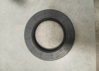 Uszczelniacz wałka atakujacego 107293 /748145