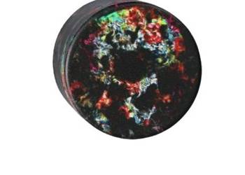 Metalowy Młynek do Tytoniu Suszu Czarny z Czachą bez Emocji Kolorowe Ciapki