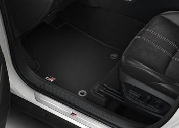 TOYOTA C-hr Oryginalne dywaniki welurowe GR komplet PW210-10033 OE