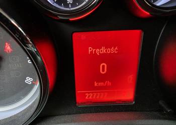 Opel Astra 1.6T