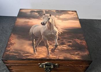 Szkatułka konie handmade