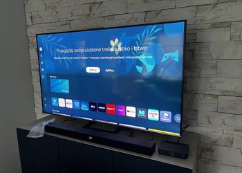 Telewizor Samsung niespełna roczny