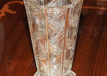 Wazon szklany średniej wielkości