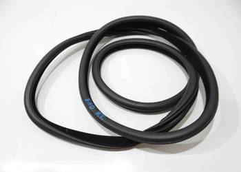 USZCZELKA DRZWI PRAWY TYŁ BMW F11 GUMA-ZAMSZ