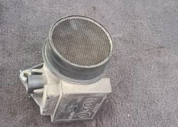 Przepływomierz 074 906 461 Audi A4 B5 1.9 (a-23)
