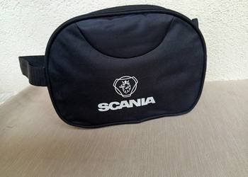 Praktyczna, elegancka saszetka kosmetyczka z logo SCANIA
