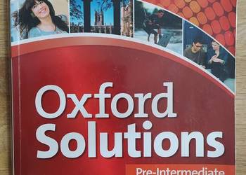 Oxford Solutions Pre-Intermediate Student's Book