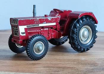 Model kolekcjonerski Strenco Traktor Ciągnik rolniczy International Harvest