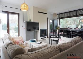 gotowy do wejścia I czeka na nowych najemców I blisko plaża