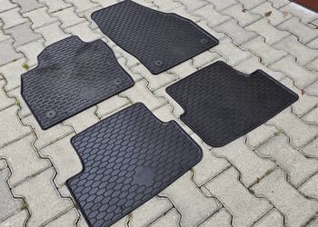 Oryginalne dywaniki gumowe PLUS VW Polo VI 2018- 2G1061550041 OE