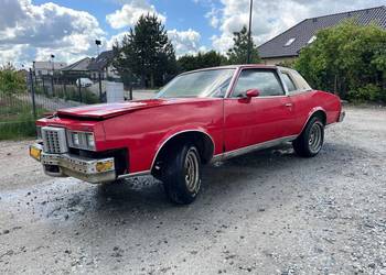 Pontiac Grand Prix 1979 zabytek do remontu