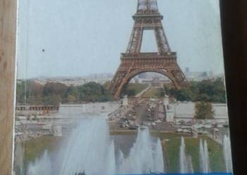 Paryż-przewodnik turystyczny -Robert Bielecki.