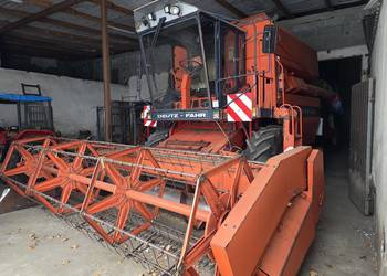 Kombajn zbożowy Deutz Fahr M2780