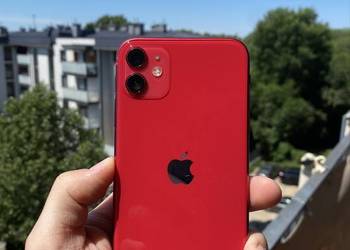 iPhone 11 red