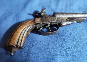 Pistolet dwulufowy zdobny zabytek XVIII/XIX