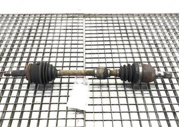 PÓŁOŚ LEWY PRZÓD HYUNDAI ix20 1.4 78KM PRZEGUB