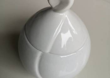 Bomboniera puzderko porcelanowa vintage