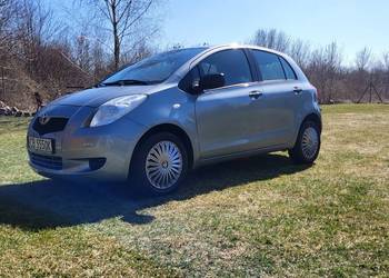 Toyota Yaris 1.3 benzyna – 2007 – 112 tys. km – bezwypadkowa – salon Polska