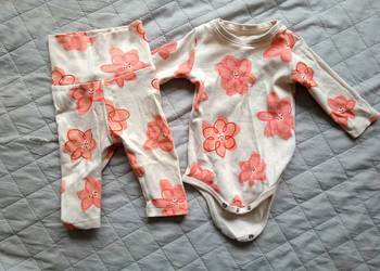 Komplet niemowlęcy spodnie i body 5.10.15