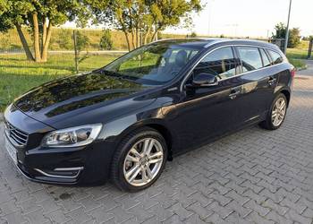 Volvo V60 2.4 D6 Plug-in Hybrid Polecam